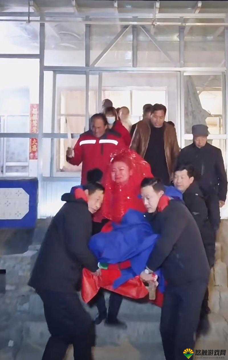 回娘家让爹消火好吗——化解父女矛盾的温馨之举