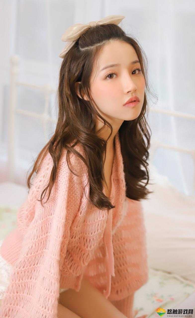 可爱迷人：ⅤIDE0S10 娇小粉嫩，尽显俏皮与甜美