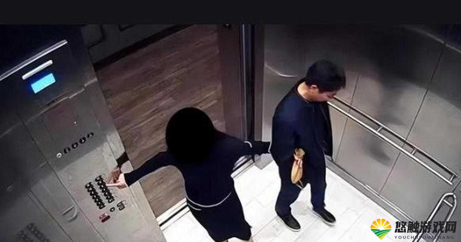 少妇电梯内被强奸，监控视频曝光令人震惊