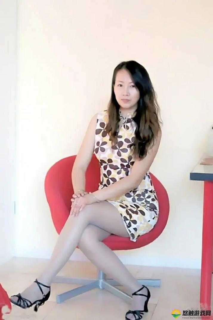 om 老熟女 DHXⅩXXX 视频：熟女的魅力与风情