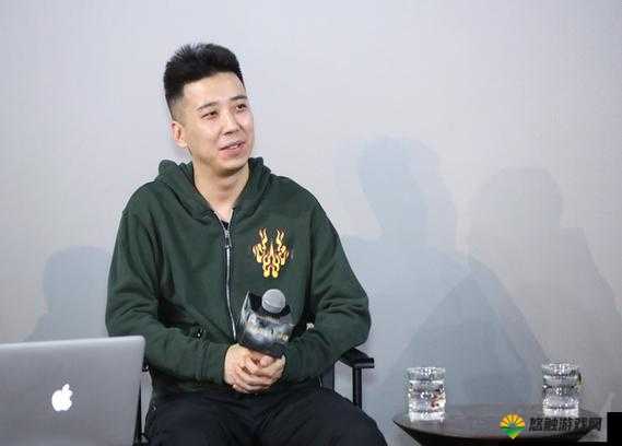 呆哥新作-在漂亮人妻的婚房 探寻情感背后的秘密