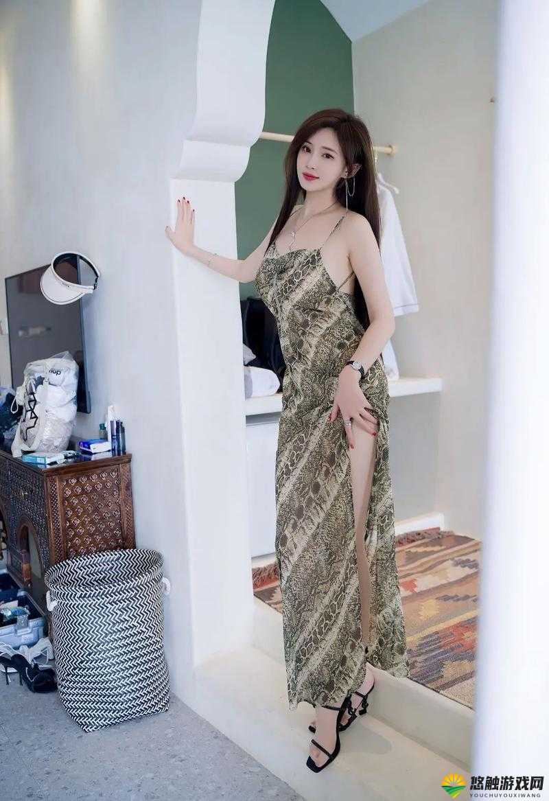 周妍希：一位才华横溢不断追求梦想的魅力之星