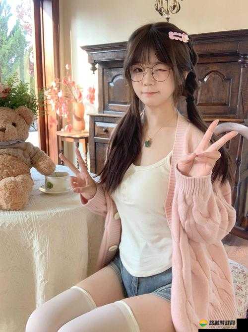 白丝校花的清纯魅力与独特风采