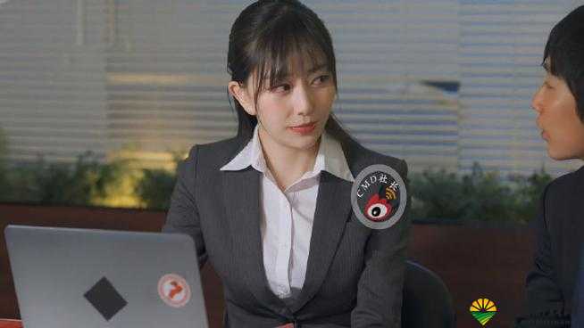 爆操女上司：职场性丑闻背后的权力游戏