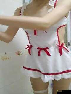 可乐操偷窥自拍麻豆：窥探与自我展示的独特视角