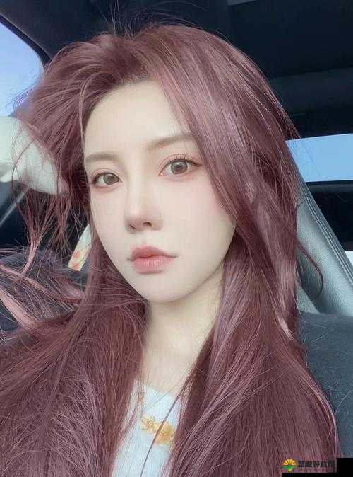 YSL 蜜桃棕调色视频：打造浪漫温柔的妆容