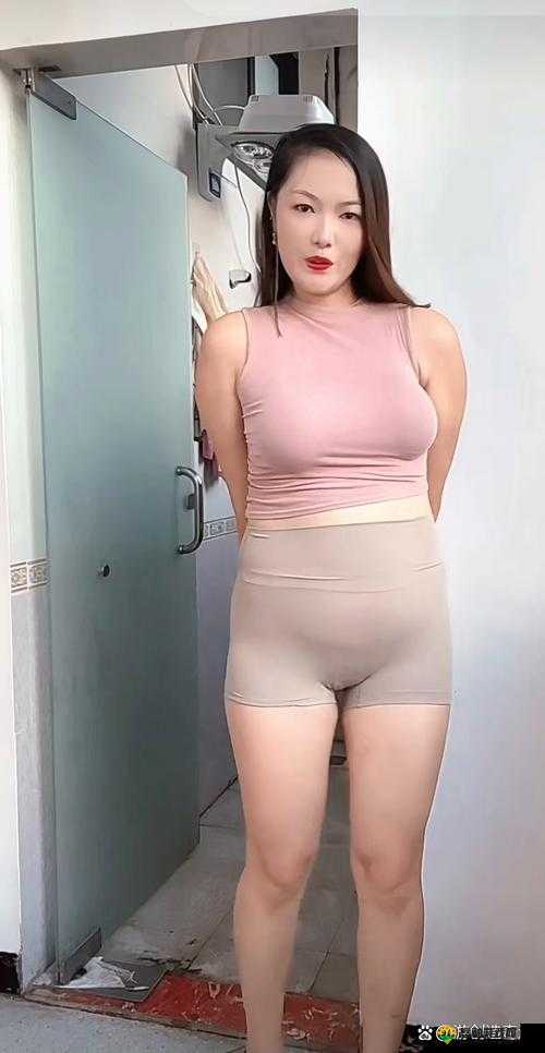 少妇独自在家：内射的诱惑与风险