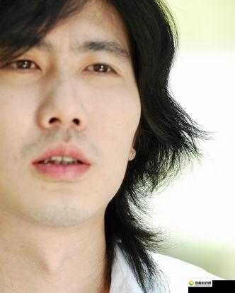 王伦宝写真：展现独特魅力与精彩瞬间的视觉盛宴