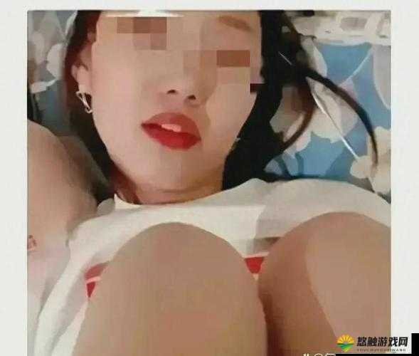 少妇兰兰无码：火辣私密照流出，引发全网热议