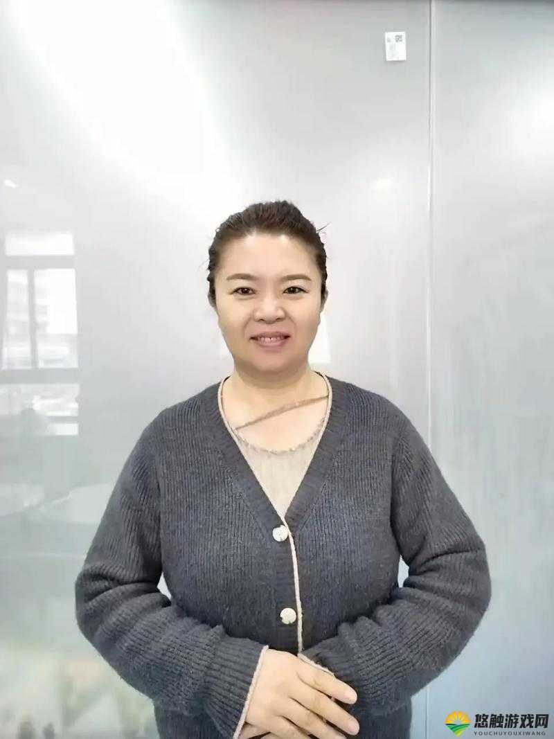 李阿姨 44 岁了，刘阿姨呢？