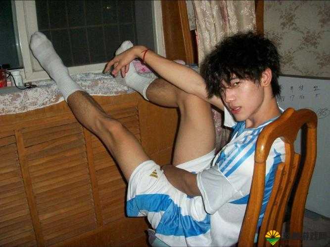 如何评价 Chinese 白袜猛男喷潮 GV？