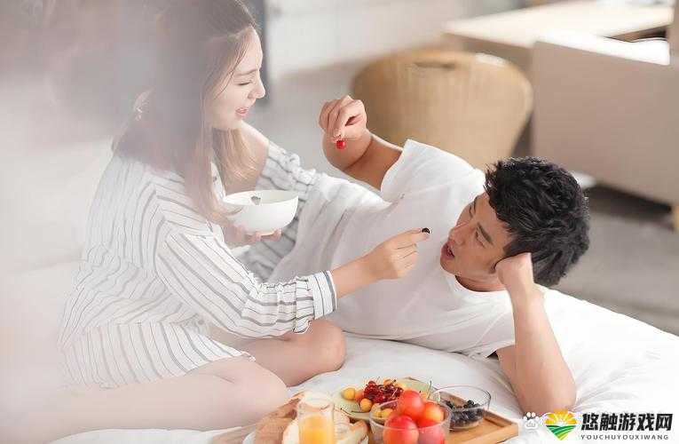 男人把头伸进女人的衣服里：探讨亲密关系中的行为界限与情感表达