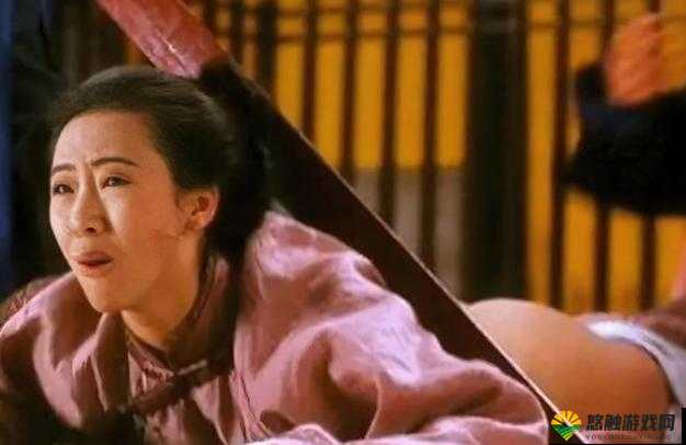关于女朴扒开屁股让男人玩的现象，探讨其背后的社会心理与文化影响
