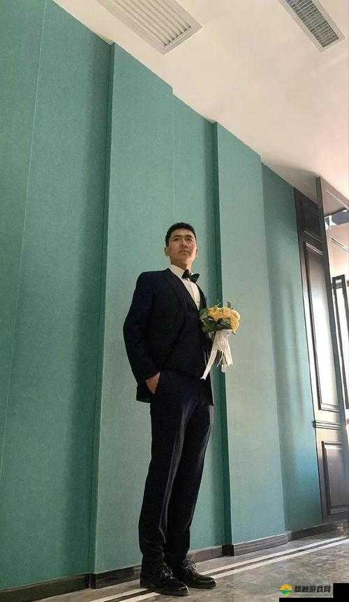 如何评价班长王威？他的个人资料有哪些亮点？